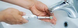تمیز کردن مسواک